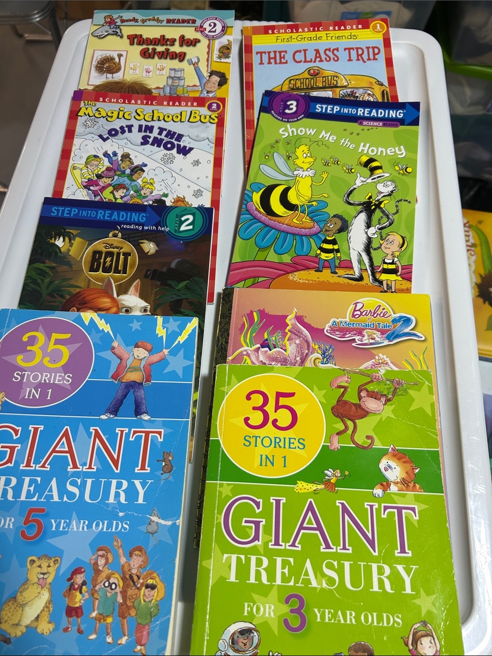 Scholastic Kids Book Bundle - Multicolor Picture & Early Reader Titles